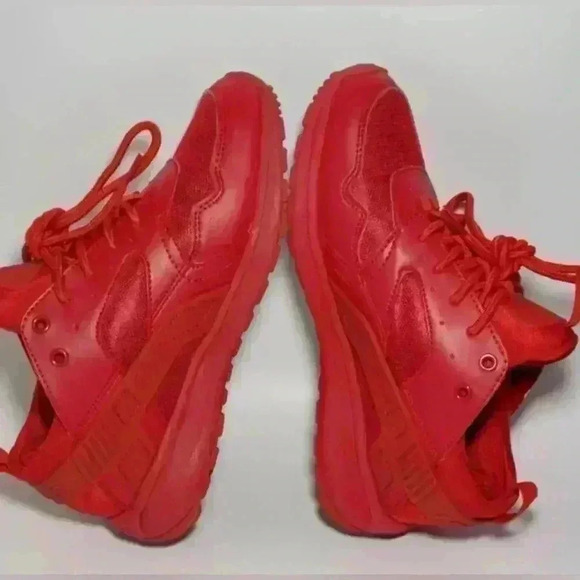 Heelys Skate Shoe Red Force Sneaker Wheeled Low Top SZ Youth 4 - Picture 2 of 14